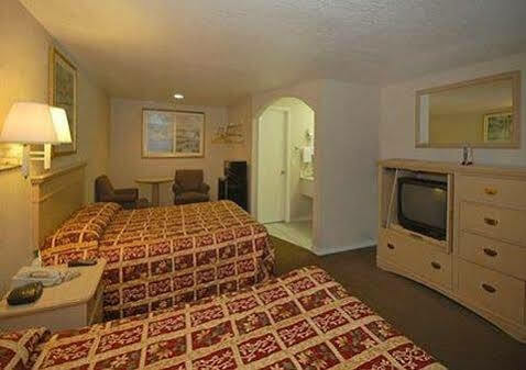 Econo Inn Lackland Afb-Seaworld ซานอันโตนิโอ ภายนอก รูปภาพ